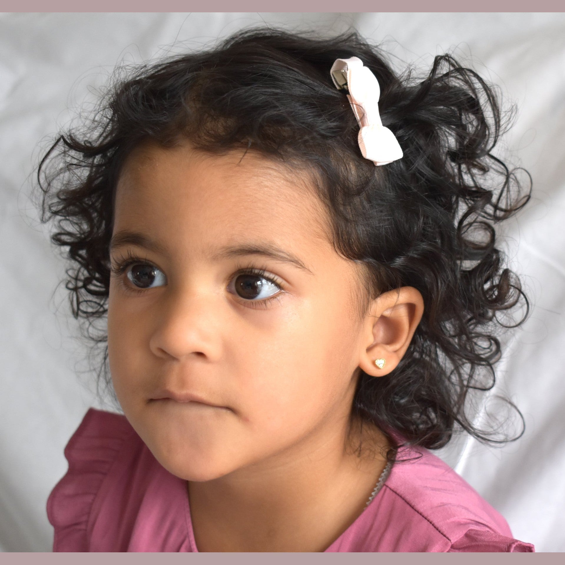 14ct Solid Gold Diamond Heart Stud Earrings