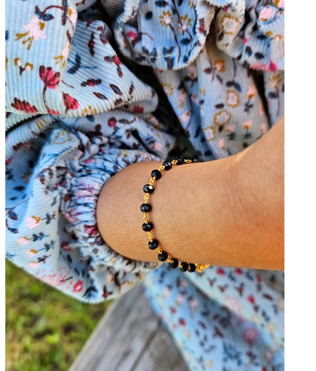 14ct Solid Gold and Black Onyx Beads Nazariya Bracelet